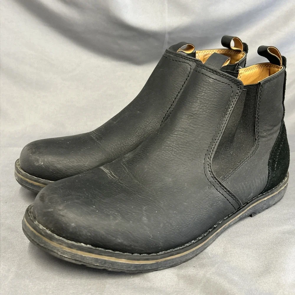 Izod Lucas Mens Size 8 M Black Classic Outdoor Leather‎ Chukka Boots Shoes